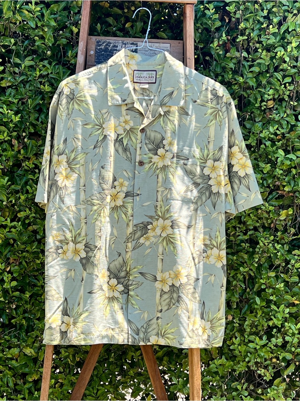 Jamaica Jaxx Green Yellow Floral 100% Silk Hawaiian Aloha Tropical Shirt Size L